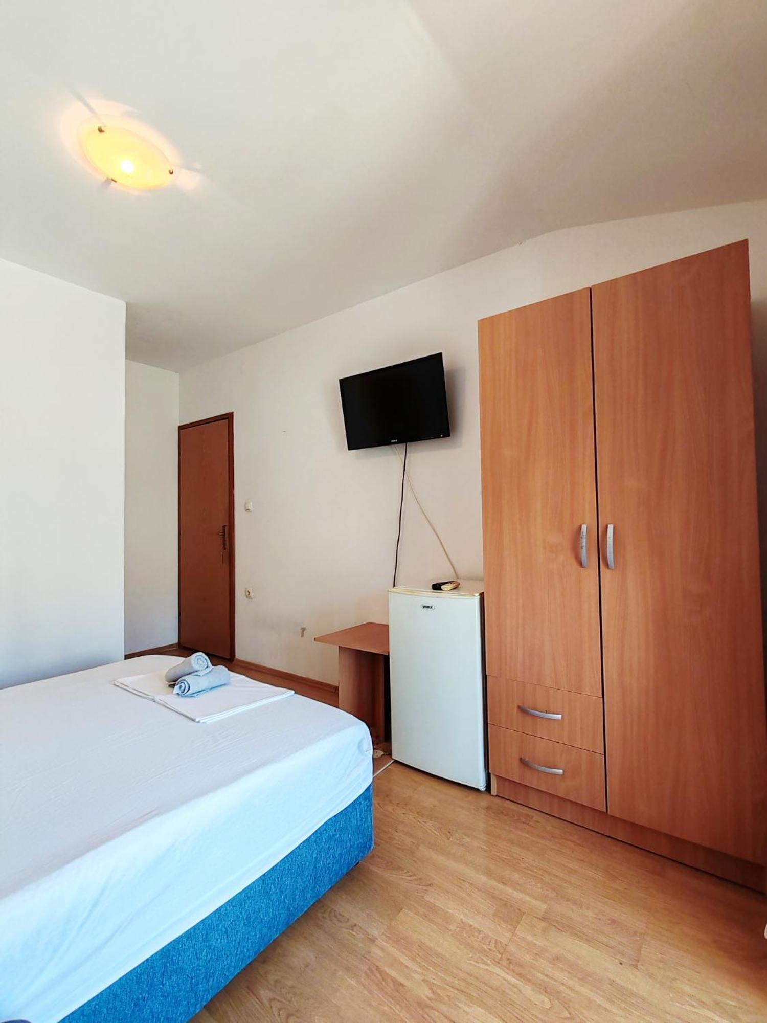 Apartment & Rooms Tempera Neum Habitación foto